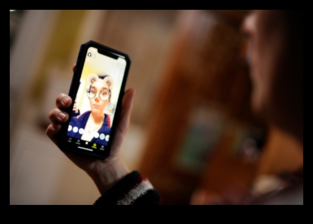 Snapping Success Πώς να κυριαρχήσετε στην τέχνη του Snapchating 3 Snapping Success: Δημιουργία στρατηγικής για αριστεία στο Snapchat