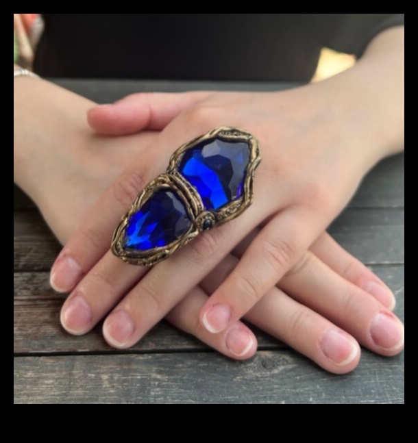 Glamorous Gems Κάντε μια δήλωση με τα εντυπωσιακά δαχτυλίδια μας 2 Glamorous Gems: Κάντε μια δήλωση με τα εντυπωσιακά δαχτυλίδια μας