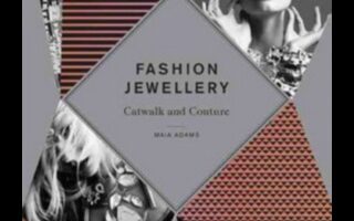 Fashion Jewellery Chronicles: Your Stylish Journey Begins