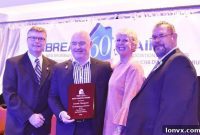 Lincoln Thompson Honored with Dave Hawkins Award by New Brunswick Real Estate Association
