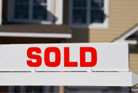 Vancouver Home Sales Surge in October as Borrowing Costs Decline