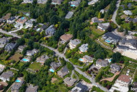 Vancouver Buyers Seize Control: Inventory Soars, Prices Plateau