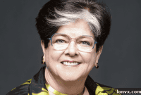 Karen Dinnie-Smyth Named 2022 President of Victoria Real Estate Board