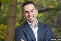 Sales Rep Andrew Ipekian Forgoes Commissions for Charity